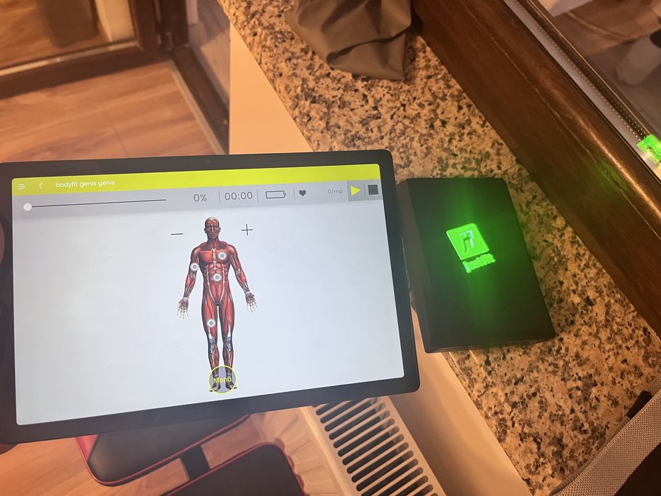 Justfit aparat ems xbody chirie