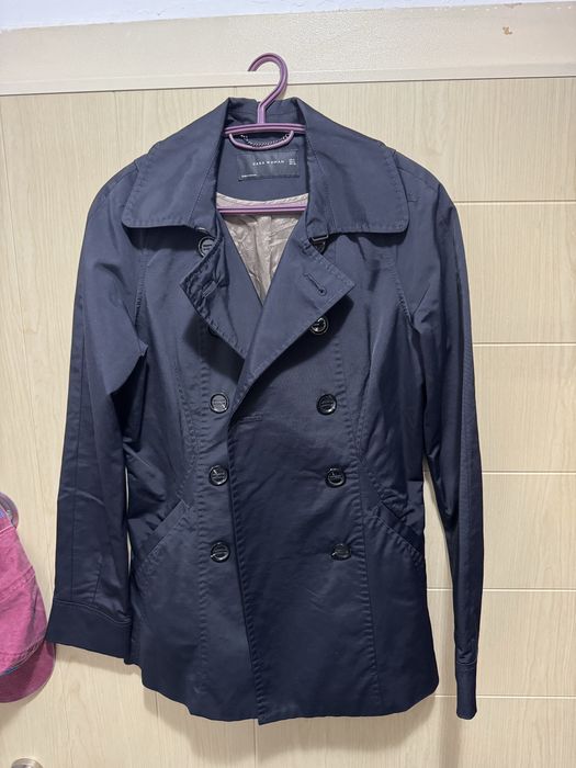 Тренчкот с колан Zara