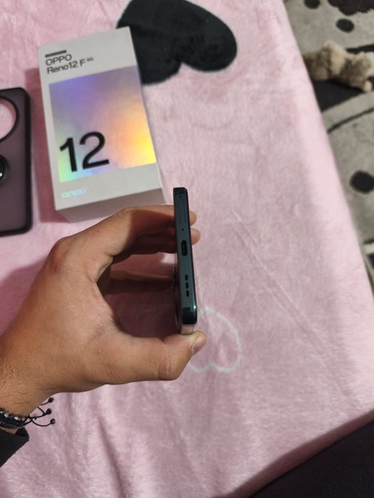 OPPO Reno12 F 5g