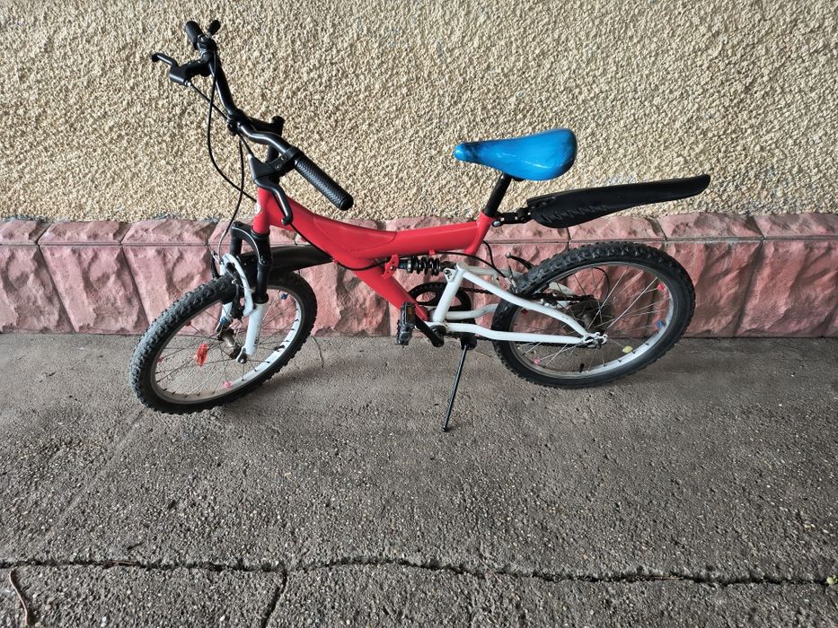Bicicleta cu roti de 20 inch