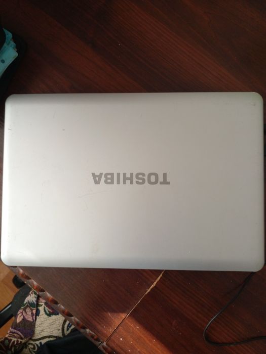 Продам ноутбук Toshiba