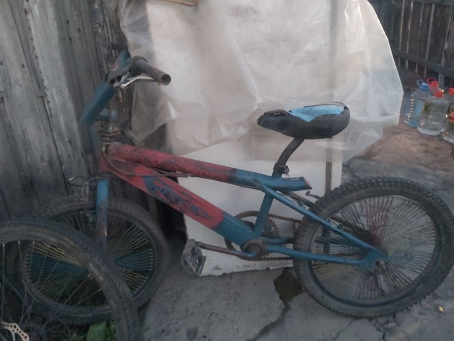 Продам велосипеды и санки!