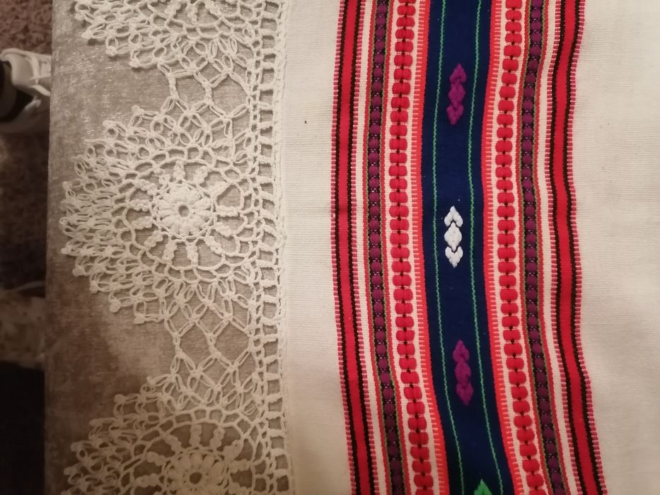 Vând prosoape decorative