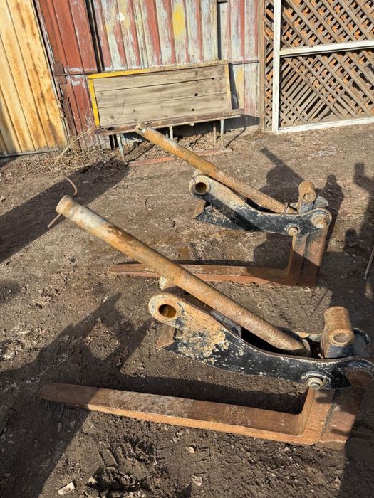 Вилы на Hidromek 102B