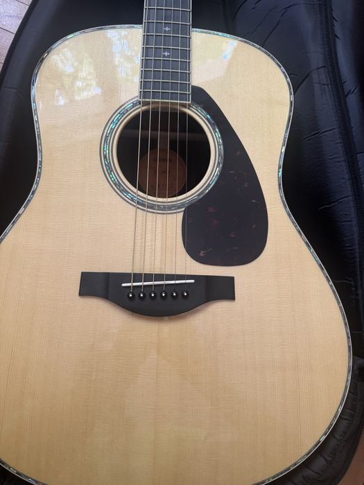 Yamaha LL16D A.R.E