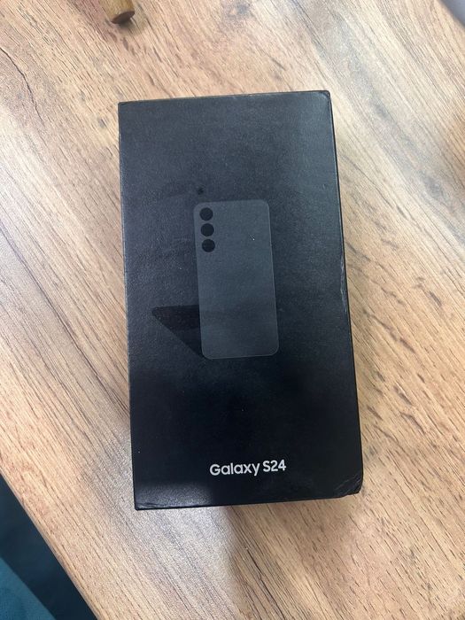 Samsung s24 128gb с коробкой фулл ворк