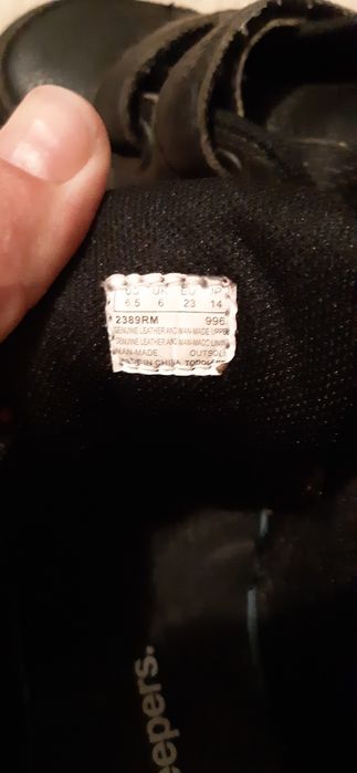Vând pantofiori copii Timberland