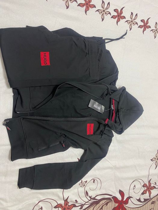 Jachete diferite modele si marimi