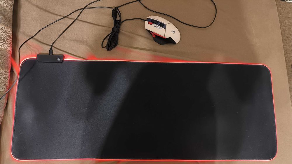 Продам мышь,коврик