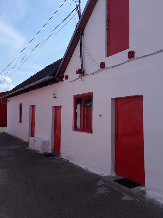 Proprietar-dau in chirie Depozit -Hala 200mp-Clujului-pret de criza