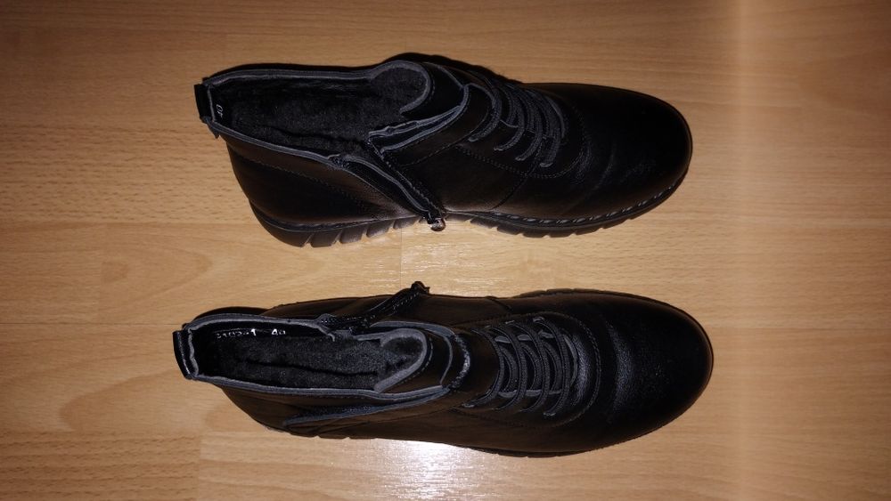 Ghete de dama noi, mărimea 40