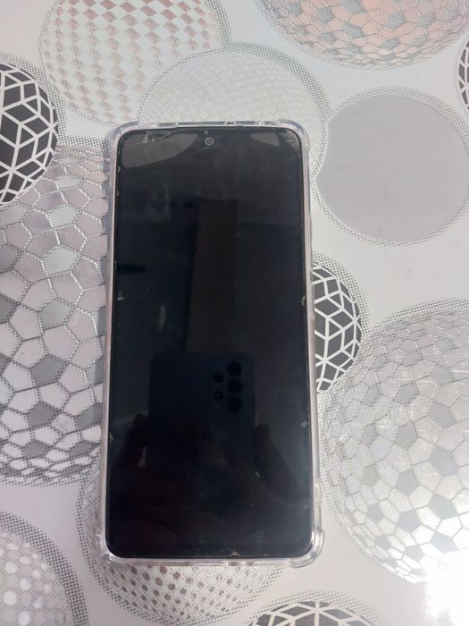 Продаю Redmi note 13