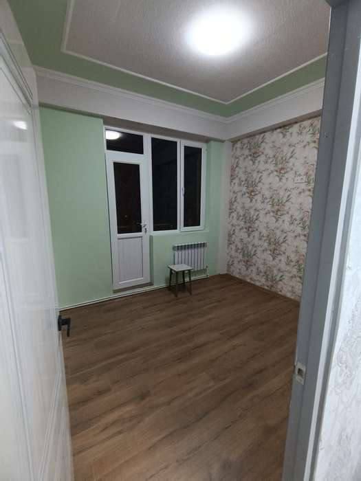 Qulay lakatsiyada joylashgan Xonsaroy 19kv 1/7/11 sotiladi