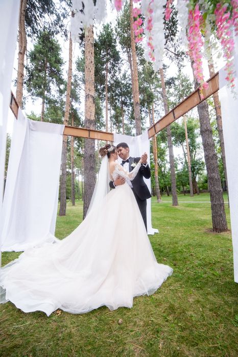 Свадебное платье