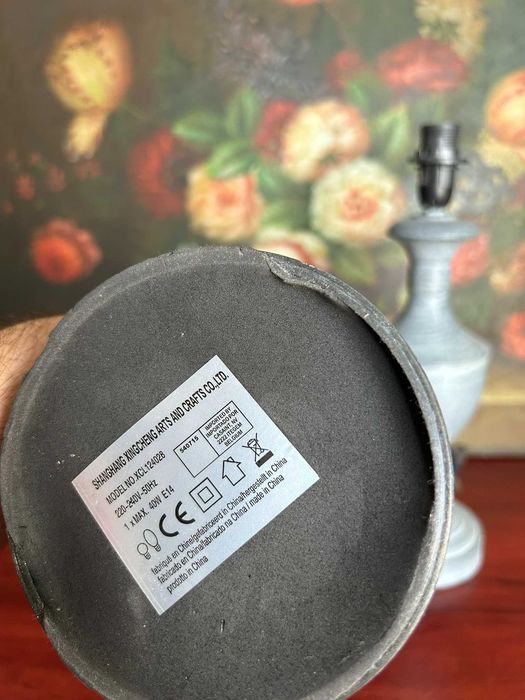 A268 33cm H, 2 veioze Ca set