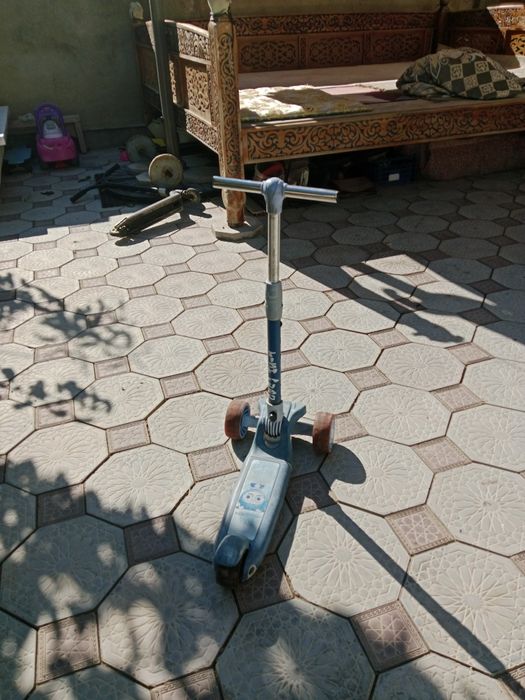 самокат в очень хорошем состоянии