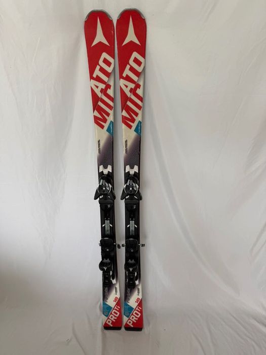 Ski Schiuri carve Atomic Redster PRO Ti 149 cm
