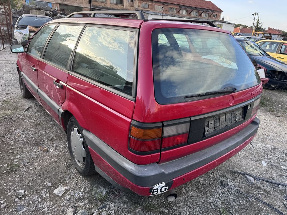 Vw Passat B3 1.8i 90hp 1992г На Части