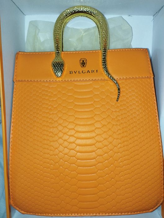 Женская сумка жолтая