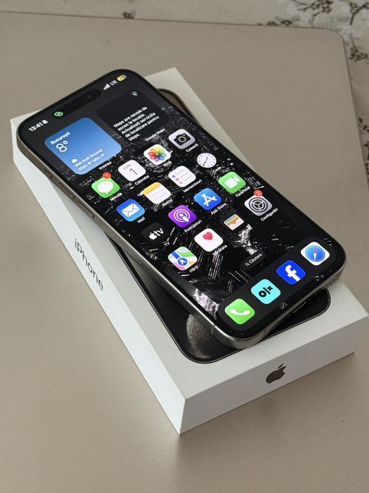 Vand/Schimb Iphone 15 pro Max Natural Titanium, 256gb, neverlock