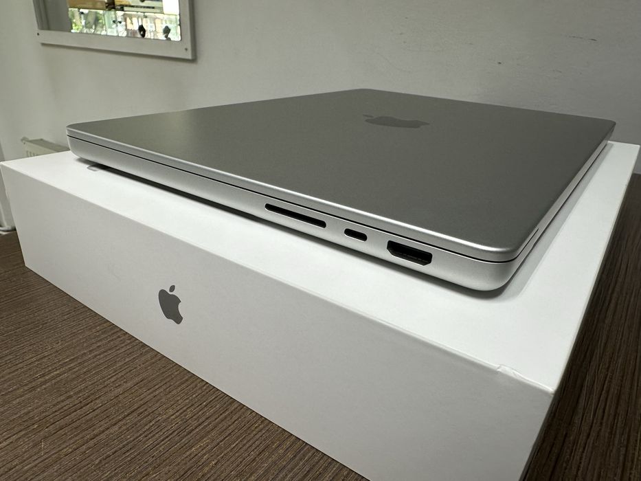 apple macbook pro second hand si noi de vanzare • Anunturi • OLX.ro