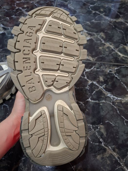 Баленсиага трак лед