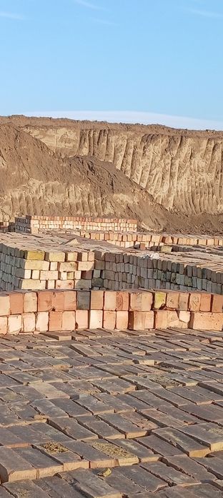 G'ishtlar sotiladi arzon narxlarda