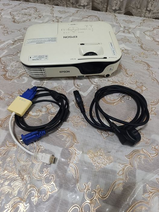 epson eb-x12 prajektor