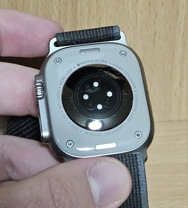 Apple Watch Ultra 49 mm Cellular