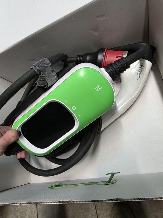 Зарядна станция за електрически автомобил