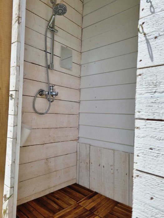 Бунгала Синьо лято, к-г Свети Георги -150е 3 спални, 120е 2 спални