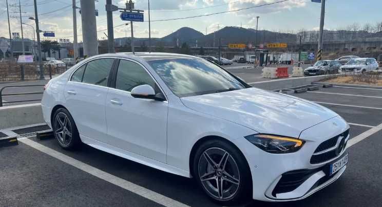 Mercedes-Benz C-class