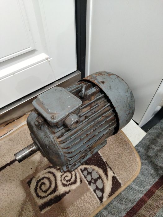 Электродвигатель Асинхронный