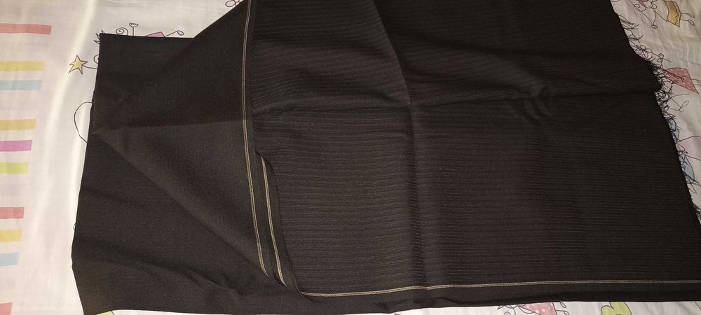 Черен габардин на черно райе