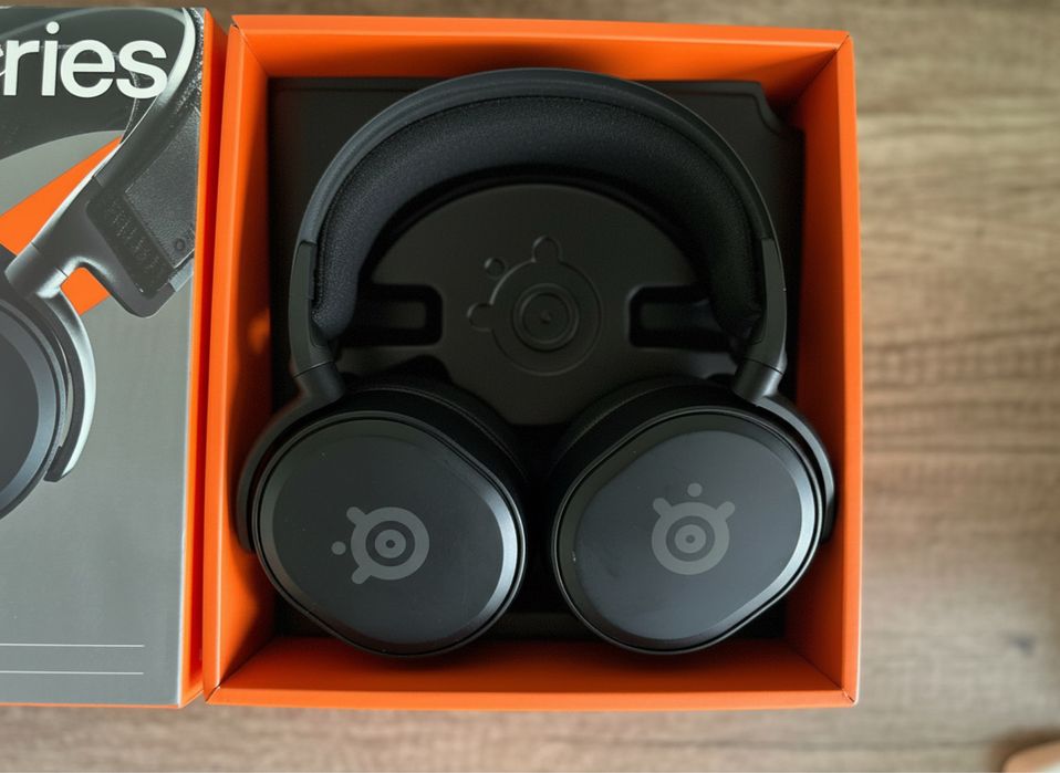 SteelSeries Arctis Prime Гейминг Слушалки
