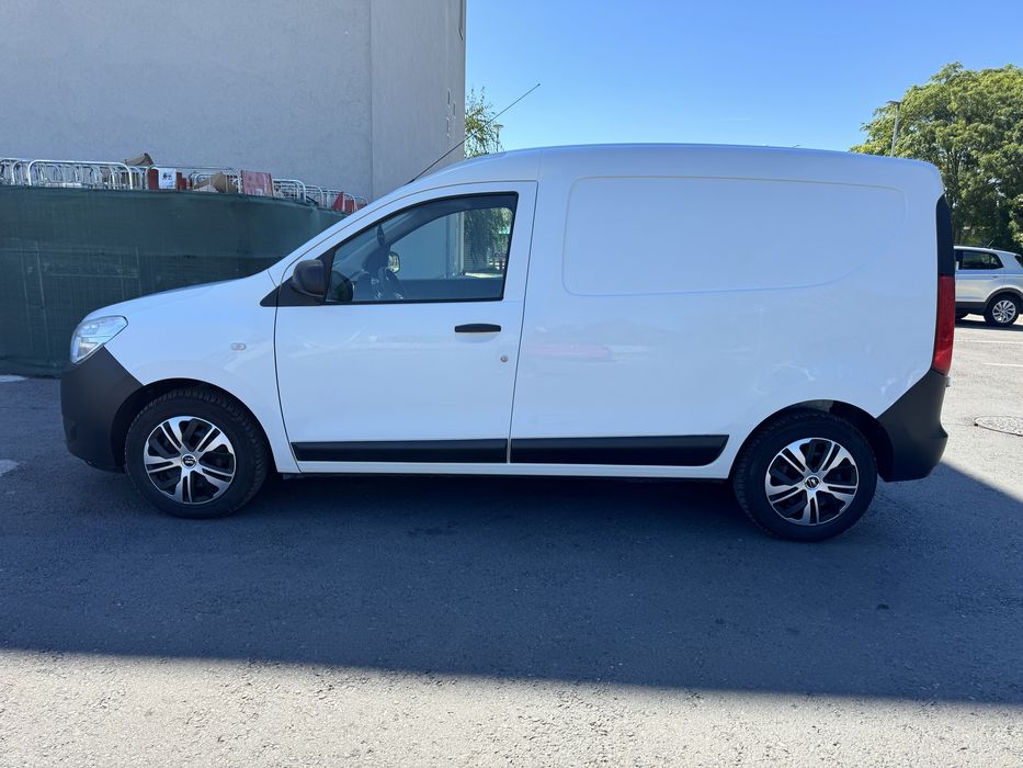 Dacia dokkrt van an fab 2019 motor 1.5 dci fara adblu din fabrica tva deductibil!!