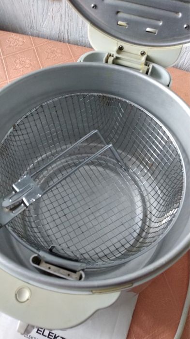 Электрофритюрница