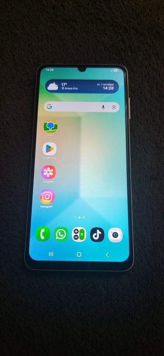 Продам смартфон Самсунг А06