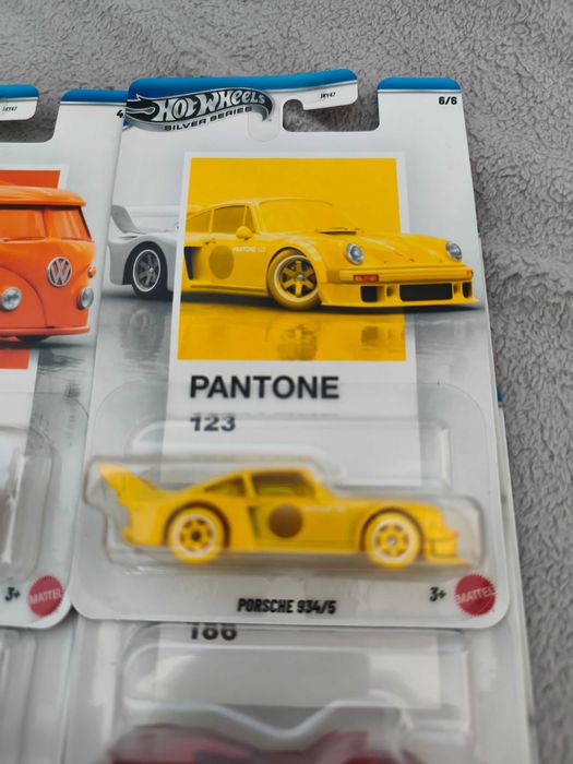 Set complet Pantone hot wheels Silver Series