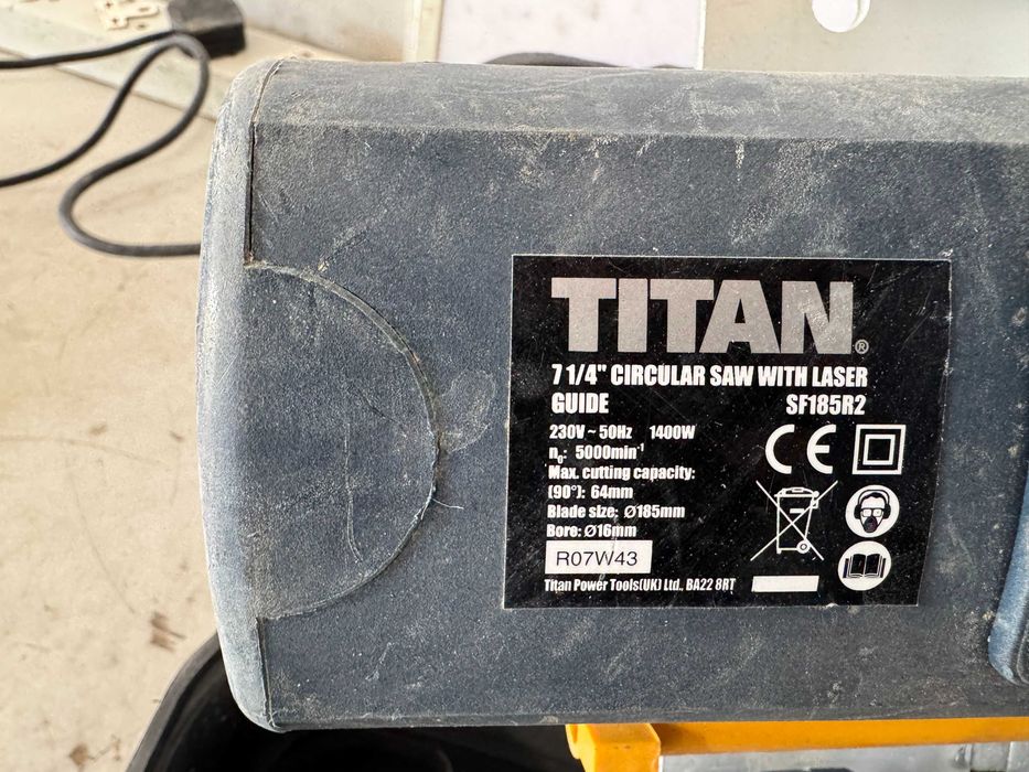 Ръчен жиркуляр - Titan 1400 W