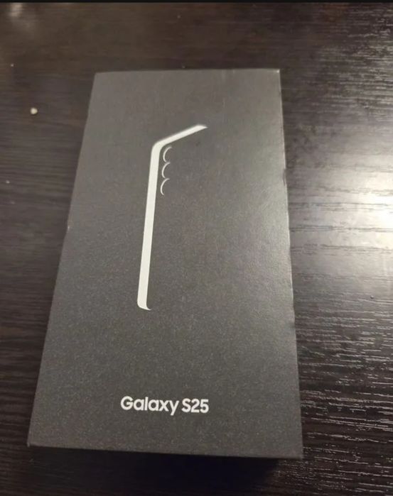 Samsung Galaxy S25, 12/128 ГБ, SIM + eSIM