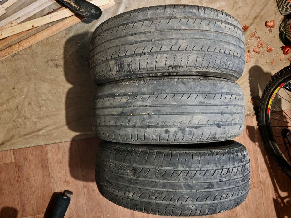 Продам резину 205/55/16 б/у