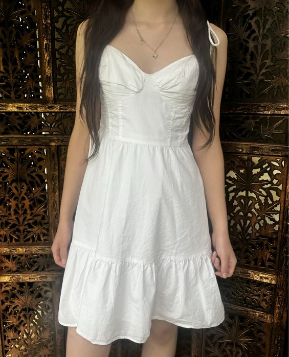 Белое платье H&M