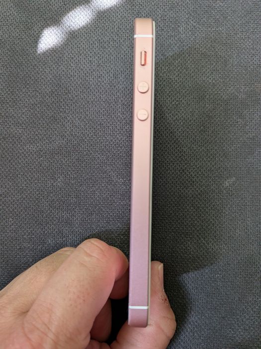 Apple iPhone SE 2/32
