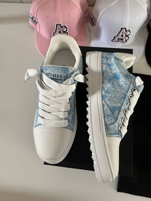numeris sneakers size 43