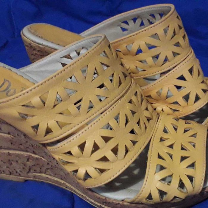 Papuci piele naturala vara