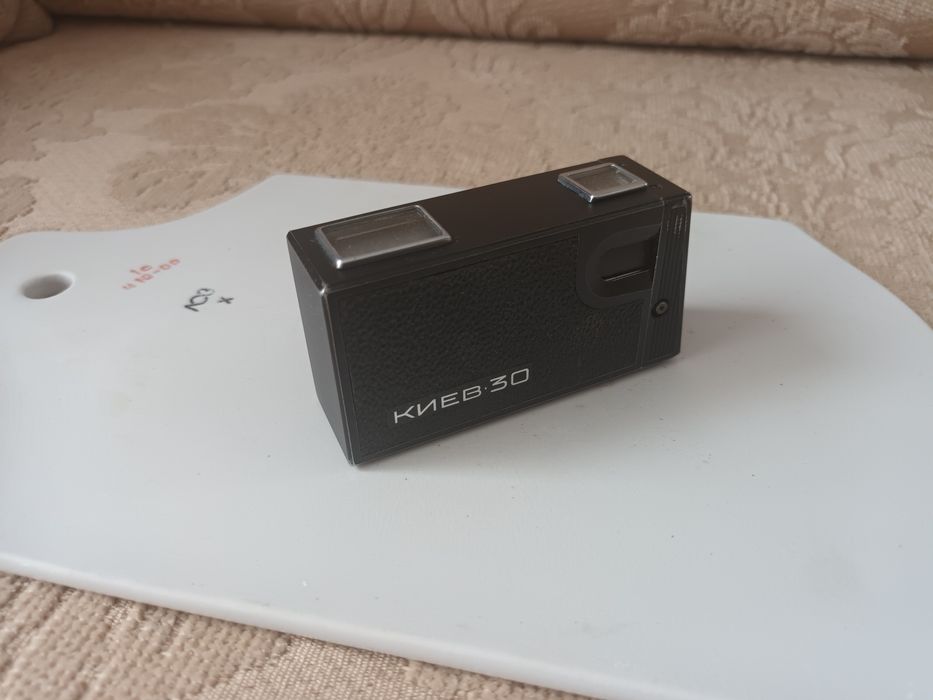 Ретро фотоапарат Киев 30.