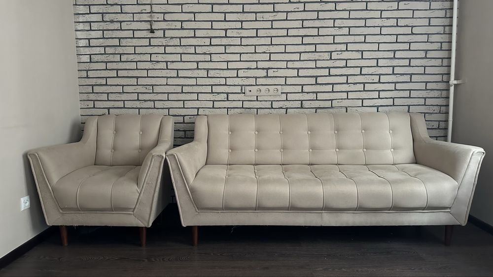 Диван с креслами