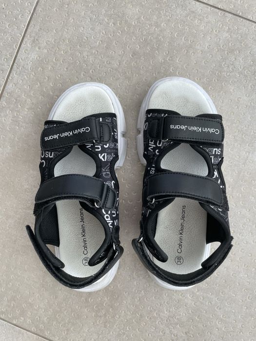 Сандали Келвин Клайн 38 номер