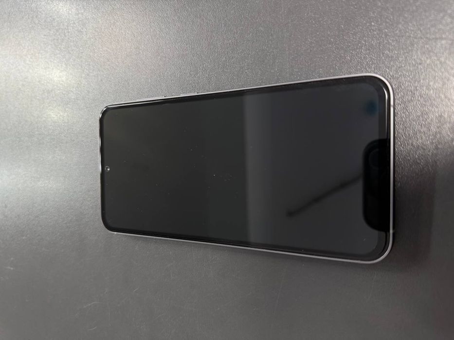 Продам  самсунг с 23 фе 256/8